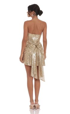 Sequin Attachable Bow Dress in Gold Gold Hoco Dress, Gold Backless Dress, Sparkly Hoco Dress, Winter Formal Dresses Short, Formal Dresses Gold, Gold Homecoming Dress, Gold Sparkly Dress, Birthday Dress 21st, Bat Mitzvah Dresses