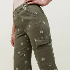 Bailey High Rise Utility Pant - Daria Embroidery By Reformation Never Worn. No Tags. Green Embroidered Cotton Pants, Embroidered Green Cotton Pants, Utility Pants, Cargo Pant, Pant Jumpsuit, Straight Leg, Daisy, High Rise, Pants For Women