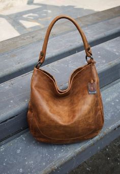 Frye Handbags, Frye Bags, Fall Handbags, Kelly Bag, Elegante Casual, Handbag Heaven, Boot Bag