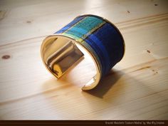 oooooo Width of the Cuff Bracelet of your choice: - 2.6 cm - 3.4cm - 4.7cm - 2 inches Ethnic cuff bracelet 'Madras Color' in Madras fabrics Cuff bracelet in traditional Madras fabrics from the West Indies -in blue-green, yellow tones Ethnic Style - traditional ethnic patterns - madras - Fabrics from Martinique Gold metal bracelet Madras jewelry © La Touch'Turkoiz -------------------------------------------------------------------------------- * * * Packaging and shipping: You will receive your o Handmade Blue Cuff Bangle, Blue Cuff Bracelet Gift, Fabric Cuff Bracelet, Metal Bracelet, Cuff Bangle Bracelet, Fabric Cuff, Traditional Fabric, Ethnic Patterns, Yellow Tones