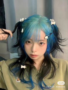 Vivid Color Melt Hair, Types Of Front Bangs, Aesthetic Hair Color Highlights, How To Shade White Hair, Blue Hair Hairstyles, Ways To Dye Your Hair, Harajuku Hair