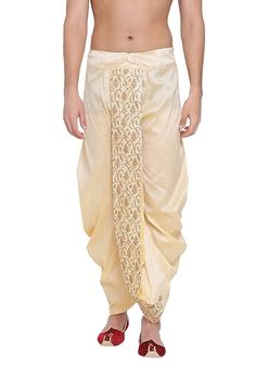 Dhoti Mens, Dhoti For Men, Mens Indian Wear, Design Outfit, Sherwani For Men, Cowl Pattern, Aesthetic Stuff