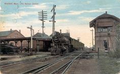 an old photo of a train station in the early 1900's or early 1900s's