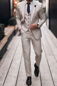 Mens Champagne Suit, Mens Taupe Suit Wedding, Wedding Tuxedo For Men Tan, Groom Suits For Wedding Beige, Cream Groom Suit Wedding, Sand Color Suit Men, Wedding Groom Suit Ideas, Mens Khaki Suit Wedding, Mens Summer Suits Wedding