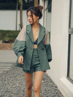 Wardrobe Outfits, Women Blouses, Mode Inspo, Inspired Outfits, Mode Inspiration, Looks Vintage, Fashion Sewing, Outfits Casuales, Look Fashion