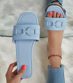 Open Toe Slippers, Style Français, Comfy Shoes, Womens Sandals Flat, Slides Shoes, Casual Sandals, Women's Shoes Sandals