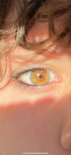 Eyes Color, Classy Photography, Hazel Eyes, Yellow Eyes, Girly Pictures, Golden Yellow, Beautiful Eyes