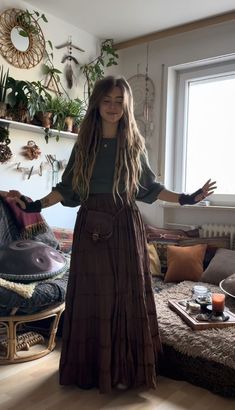 Bohemian Aesthetic Clothes, Grunge Hippy Outfits, Fairy Hippie Outfits, Foraging Outfit, Forest Witch Outfit, Adventurous Outfits, Boho Indie Outfits, Hippie Witch Outfits, Dark Hippie Outfits