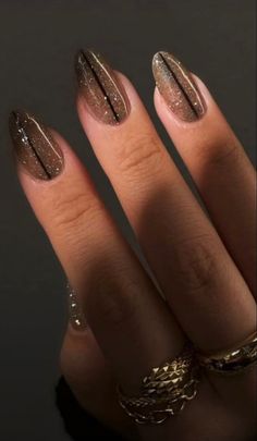 Dark Nail Designs Simple, Dark Glitter Nail Designs, Dark Femme Nails, Gala Nail Ideas, Uñas Dark Aesthetic, Disco Nail Art, Sheer Black Nails, Dark Almond Nails, Disco Nails Designs