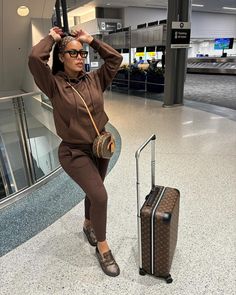 Closet Fashion, Airport Style, Fashion Inspo Outfits, Fashion Inspo, Matter, Shoe Accessories, Clothes