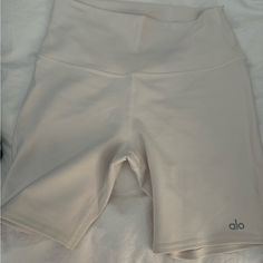 Alo Yoga 5" Airbrush High-Waist Biker Short Bone Size Small Never Worn Interior Tag Attached Price Is Firm Will Offer Discount On Bundles Alo Yoga Sport Bottoms For Summer, High Waist White Sports Shorts, Alo Yoga Athletic Shorts For Workout, Alo Yoga Summer Sports Bottoms, White High Waist Athleisure Shorts, Alo Yoga Sports Shorts, Alo Yoga Athletic Workout Shorts, Fitted Alo Yoga Athleisure Shorts, High Waist White Workout Shorts