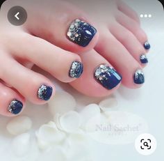 Toenail Art Designs, Nail Pedicure, Nails Toes, Pedicure Nail Designs, Gel Toe Nails, Valentine Nail Art, Anime Nails