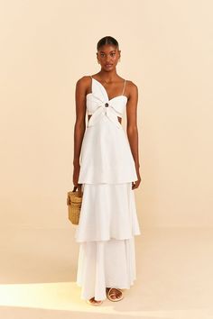 Shop the Off-White Flower Maxi Dress at FARM Rio. Get 15% off 1st purchase w/ FARM15. Click here! Linen Inspiration, White Bachelorette, 2024 Wardrobe, Flower Maxi Dress, Set Clothes, Color Blocking Outfits, Rehearsal Dinner Dresses, White Linen Dresses, Tiered Ruffle Skirt