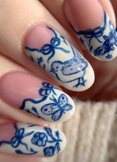 Nail Art Bird, Pigeon Nails, Boy Mom Nails, Toile Nails, Goose Nails, Porcelain Nail Art, Cute Animal Nail Art, Porcelain Nails, Bird Nails