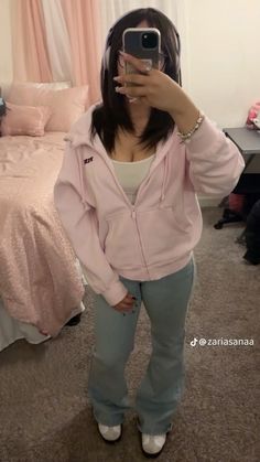 Outfits For School Latina, Casual School Outfits Lazy Days, Outfit Ideas Latina, School Outfits Lazy, Outfits Lazy Days, Cute Easy Outfits, Cute Easy Outfits For School, Baddie Outfits For School, Chill Outfit