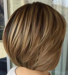 Mid Length Hair With Bangs, Highlights And Lowlights, Mid Length Hair, Favorite Hairstyles, Short Bob, Layered Hair, Blonde Highlights, Round Face, Beauty Shop