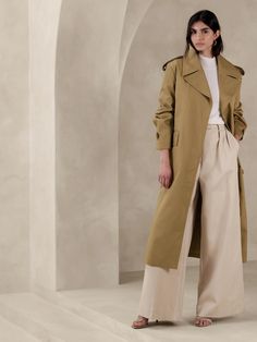 Timeless Trench Coat | Banana Republic Tan Trench Coat Outfit, Elegant Trench Coat, Military Trench Coat, Plaid Overcoat, Navy Trench Coat, Black Raincoat, Rain Trench Coat, Leather Sweater, Blossom Season