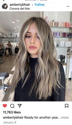 Money Piece Bronde, Blonde Money Piece, Hair 101, Ash Brown Hair, Brown Hair Looks, Bronde Hair, Money Piece, Hairstyles For Layered Hair, Balayage Hair Blonde