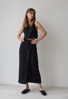 Black Wrap Skirt Outfit, Womens Linen Suit, Linen Skirt Outfit, Wrap Skirt Outfit, Black Linen Skirt, Linen Suits Women, Black Wrap Skirt, Linen Wrap Skirt, Maxi Wrap Skirt