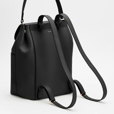 Women's Leather Backpack in Black | Size: 13"-Inch" | Pebbled Leather by Cuyana | Women's Leather Backpack in Black | Size: 13"-Inch" | Pebbled Leather by Cuyana Cuyana Bag, Small Leather Accessories, Modern Backpack, Book Notes, Work Backpack, Leather Industry, Women Leather Backpack, Black Leather Backpack