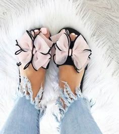 ✨ Bows Outfit, Shoes With Bows, Look Grunge, Trend Fashion, Style Outfits