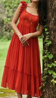 Orange georgette dress. Frock Designs For Women, Light Dresses, Dress Designs For Stitching, Frock Models, Dress Georgette, Embroidered Summer Dress, Vintage Cotton Dress, Ikkat Dresses, Simple Frock Design