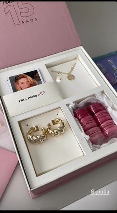 the box contains two pairs of jewelry