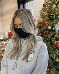 Vanilla Hair, Blonde Asian Hair, Blonde Light Brown Hair, Asian Balayage, Hair Color Ideas For Brunettes Balayage, Cold Blonde, Summer Blonde Hair, Face Frame, Hair Therapy