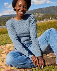 A crew with a little femininity sewn into the seams. Delicate (but not too dainty) pointelle stitching and a lettuce hem make for layering perfection and good times across seasons. Ditsy Print, Lettuce Hem, Resale Shops, North Shore, Toad, Sweater And Shorts, Shirt Sale, Overall Shorts, Skirt Pants