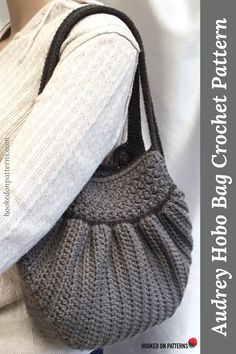 a woman is holding a gray handbag on her shoulder with the words, crochet bag pattern