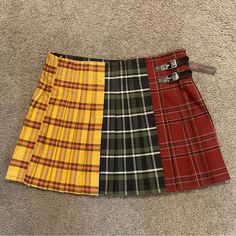 Nwt No Boundaries Nobo Vintage Tri-Color Plaid Mini Skirt Kilt Back To School Y2k, Sz 19 Xxl, Red, Blue And Yellow, Schoolgirl Style, Halloween Costume, No Boundaries, Amazing Dress Skirt For Any Party Or Back To School. Waist Is 18” And Top To Bottom Is 17”, Will Ship Right Away. Check Out My Other Designer Items Tags: Goth, Grunge, Irish, Festival, Academia, Scottish, Belted, Back To School Tartan Mini Skirt, Irish Festival, Goth Grunge, Designer Items, Plaid Mini Skirt, Vintage Plaid, Kilt, Blue And Yellow, No Boundaries