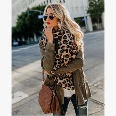 Chic And Cozy Leopard Print Blanket Scarf Pairs Perfectly With Your Favorite Winter Jacket Or Coat This Winter! Leopard Print Scarf Outfit, Leopard Print Blanket, Leopard Blanket, Animal Print Outfits, Leopard Scarf, Scarf Outfit, Leopard Print Scarf, Weekend Wear, Blanket Scarf