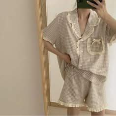 Casual Beige Set For Sleepover, Cute Ruffled Sleepwear For Sleepover, Cute Sleepwear With Ruffles For Bedtime, Cute Ruffled Sleepwear For Bedtime, Kawaii Sets For Pajama Party In Summer, Kawaii Pajama Party Sets For Summer, Beige Casual Pajama Party Sets, Casual Beige Pajama Party Sets, Casual Beige Sets For Pajama Party