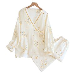 Crepe Pajama - Shoptery Female Sleepwear, Kimono Pajamas, Mode Kimono, Floral Trousers, Cute Pajama Sets, Home Clothes, Cute Pajamas, Modest Clothing, Collars For Women