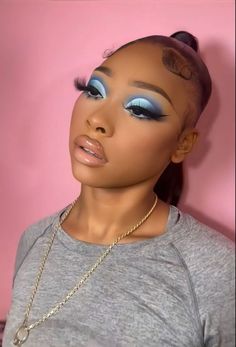 Birthday Makeup Looks, Face Beat Makeup, Blue Makeup Looks, Prom Eye Makeup, Prom Makeup Looks, Makeup For Black Skin, Brown Skin Makeup, Glam Makeup Look, Dope Makeup