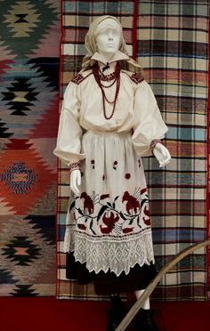 Ulzzang Dress Formal, Witch Village, Slavic Witch, Purple Desert, Ulzzang Dress, Russian Clothes, Russian Folk Costume, Folklore Costume, Russian Folklore