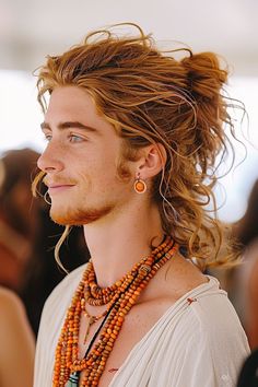 Photographie Portrait Inspiration, Corte De Cabelo Masculino, Portrait Inspiration, Interesting Faces, Long Hair Styles Men, Cool Haircuts, Box Braids, Haircuts For Men