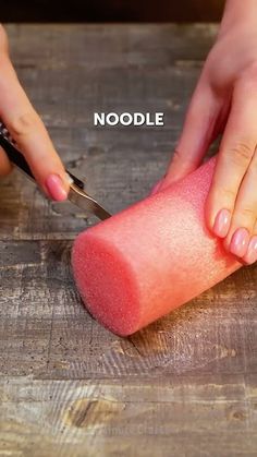 Regrow Vegetables, Finger Protector, Plant Hacks, Gardening Hacks, Garden Decor Projects, Potted Houseplants, Plant Information, Square Foot Gardening, Home Vegetable Garden