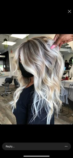 Icy Blonde Highlights, Platinum Blonde Balayage, Blonde Balayage Hair, Balayage Hair Color Ideas, Blonde Balayage Highlights, Icy Blonde Hair, Ash Blonde Balayage