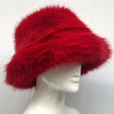 41964657115183 Bucket Hats For Women, 90s Glam, Fur Bucket, Faux Fur Bucket Hat, Kinds Of Hats, Y2k Girls, Fur Bucket Hat, Girls Fur, Bucket Hat Women