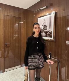 Source: @sudeademogullari on Instagram. Dubai Outfit, Everyday Fashion Outfits, Ootd Ideas, Everyday Fashion, Dubai, Personal Style, Ootd, Fashion Outfits, On Instagram