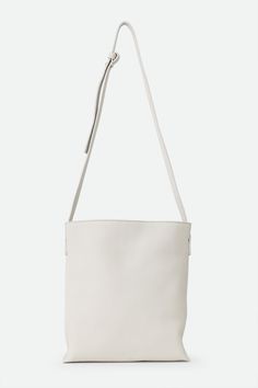 VINCENZA ITALIAN LEATHER BUCKET BAG BUTTER WHITE - Jarbo Leather Bucket Bag, Leather Bucket, Staple Pieces, Leather Handbag, Italian Leather, Hand Sewn, Timeless Pieces, Fabric Color, Leather Handbags