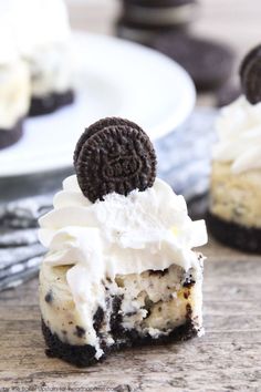 oreo cookies and cream cheesecakes on a plate