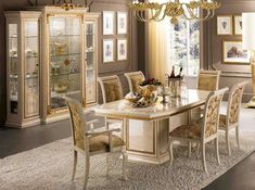 alt Marble Dining Room, Italian Dining Room, Classic Dining Table, Italian Bedroom Sets, Matching Furniture, 4 Dining Chairs, Extension Dining Table, Dining Table Marble, Fabric Dining Chairs