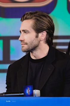 Jake Gyllenhaal Brokeback Mountain, William Core, Hairstyles Thick Hair, Photo Men, Jake G, Textured Haircut, Brokeback Mountain