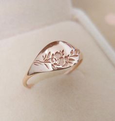 Elegant and unique 14k gold wide signet wedding ring, Vintage style floral wedding band, unique gold wedding ring for the stylish bride to be.  *** This listing is for one ring only (flower signet ring)  * Band width: 1.5 mm, wide part width: 8.5 mm  * Thickness: 1.5 mm  * Available in 14K or 18K Unique Gold Wedding Rings, Ring For Women Gold, Flower Wedding Band, Floral Wedding Bands, Stylish Bride, 14k Gold Wedding Band, Rose Gold Flower, Signet Rings, Floral Ring