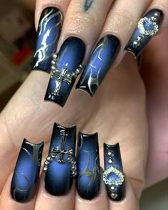 Long Nails Art, Nail Inspo Acrylic, Nails Model, Pringles Can, Punk Nails, Stylish Nails Designs, Goth Nails, Grunge Nails, Dope Nail Designs