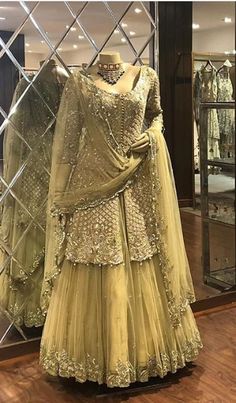 Latest Party Wear Dresses, Asian Bridal Dresses, Latest Bridal Dresses, Bridal Dresses Pakistan, Pakistani Wedding Outfits, Pakistani Fancy Dresses, Fancy Dresses Long, Bridal Dress Fashion