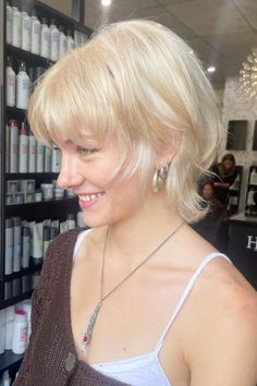 30 Short Hairstyles For Round Faces For A Confident You Haircut For A Round Face, Feminine Short Hair, Short Hairstyles For Round Faces, The Best Haircut, Edgy Haircuts, Really Short Hair, Fall Hair Cuts, Round Face Haircuts