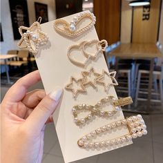 Hijab Accessories Ideas, Aksesoris Aesthetic, Affordable Jewelry Sites, Aesthetic Hair Clips, Aksesoris Hijab, Hair Clips Aesthetic, Aesthetic Clips, Apple Watch Bands Fashion, Designer Hair Accessories